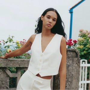 Zara White Button Up Vest